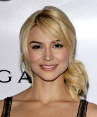 9028_samaire-armstrong-d